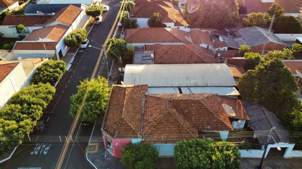 Casa à venda — foto 1 de 3