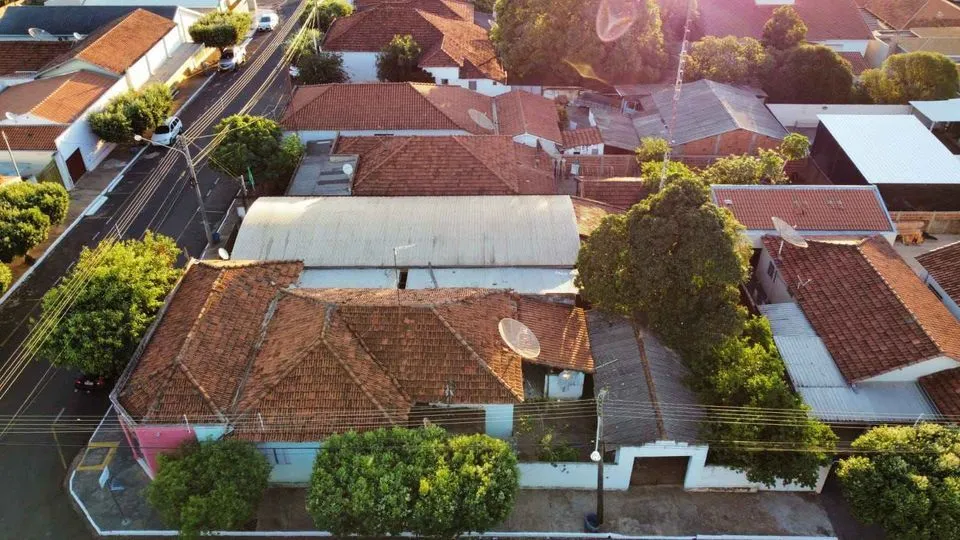 Casa à venda — foto 3 de 3