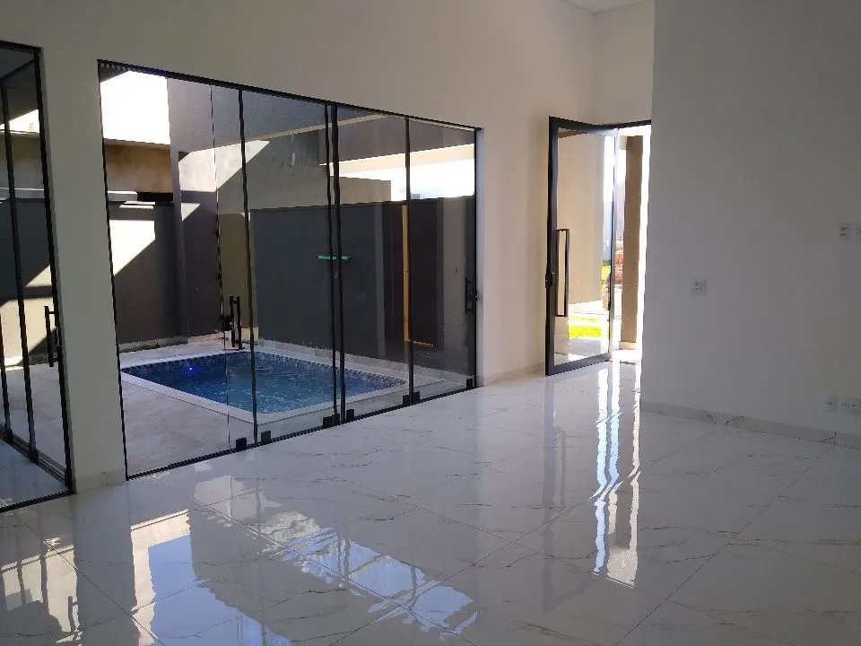 Casa de Condomínio com 3 quartos à venda, 175m² — foto 3 de 28