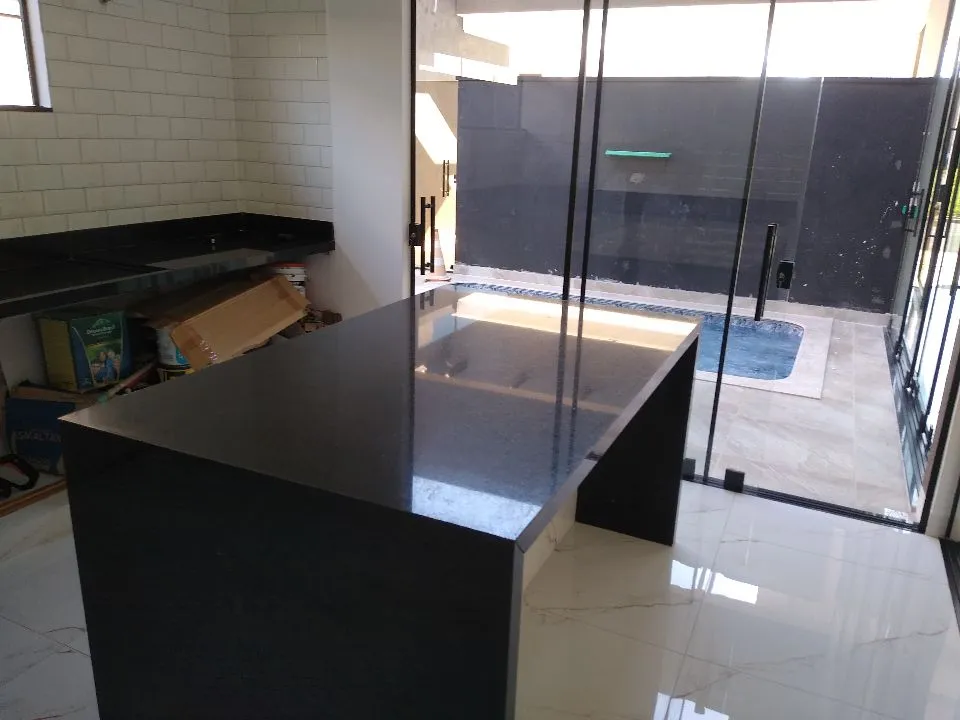 Casa de Condomínio com 3 quartos à venda, 175m² — foto 8 de 28