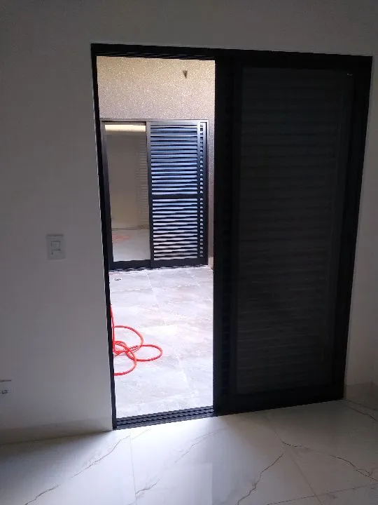 Casa de Condomínio com 3 quartos à venda, 175m² — foto 16 de 28