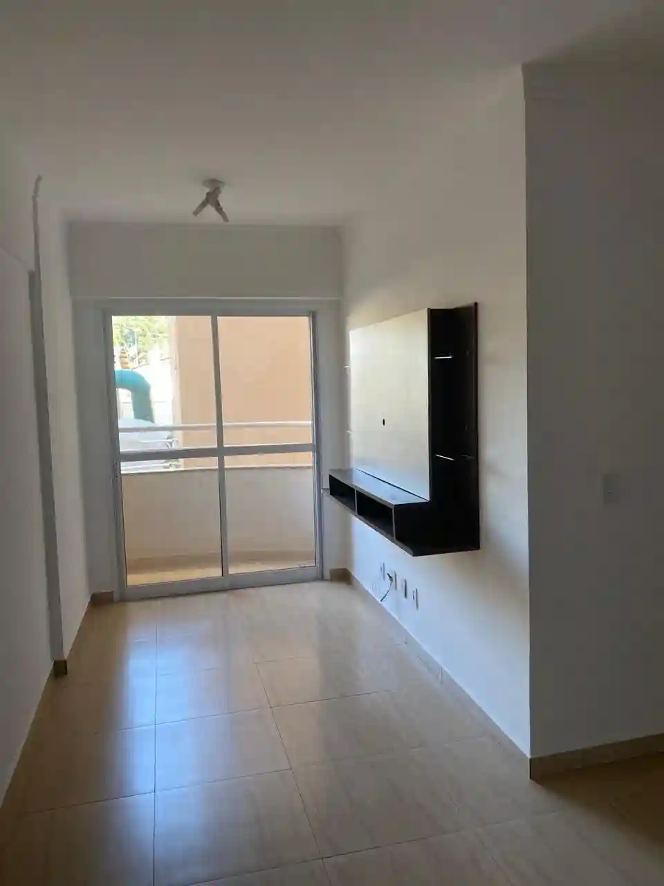 Apartamento com 2 quartos à venda, 68m² — foto 1 de 16