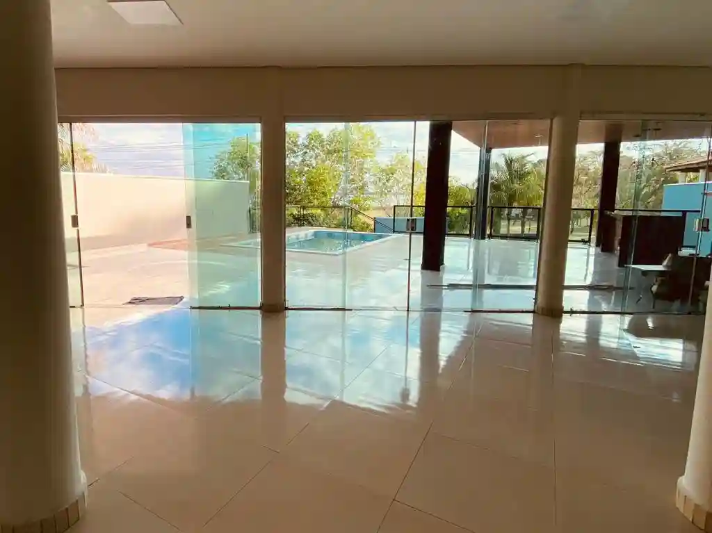 Casa de Condomínio com 5 quartos à venda, 700m² — foto 17 de 28