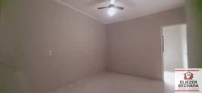 Casa com 2 quartos à venda, 160m² — foto 4 de 9