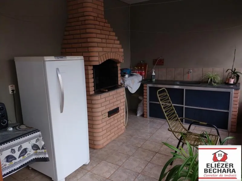 Casa à venda — foto 4 de 5