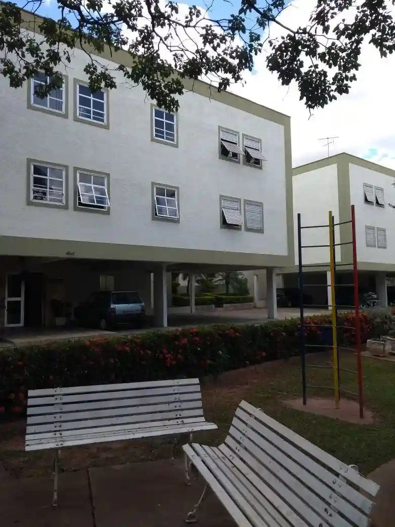 Apartamento com 3 quartos à venda, 100m² — foto 1 de 18