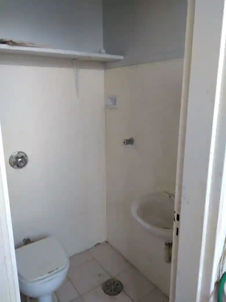 Apartamento com 3 quartos à venda, 100m² — foto 17 de 18