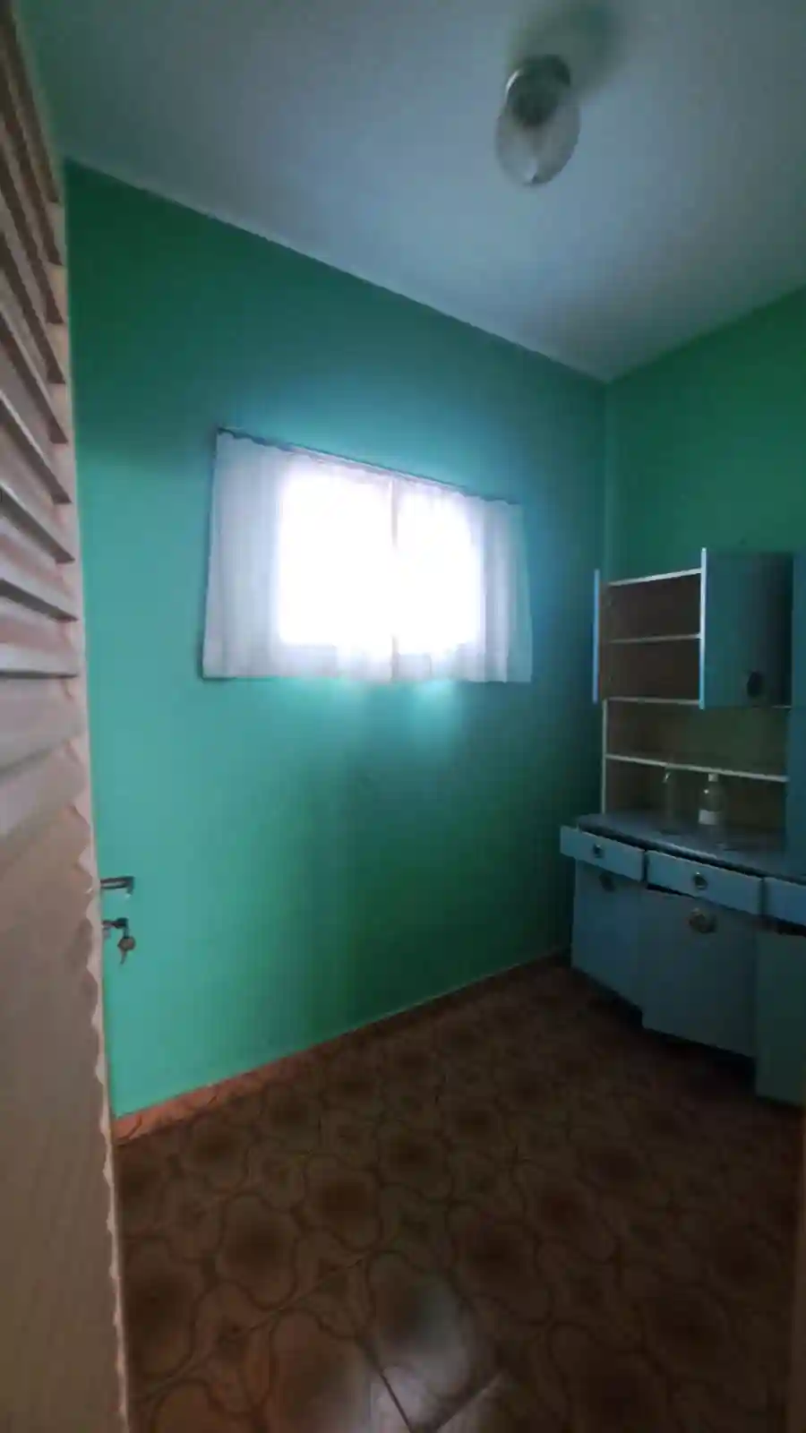 Casa com 3 quartos à venda, 372m² — foto 2 de 14