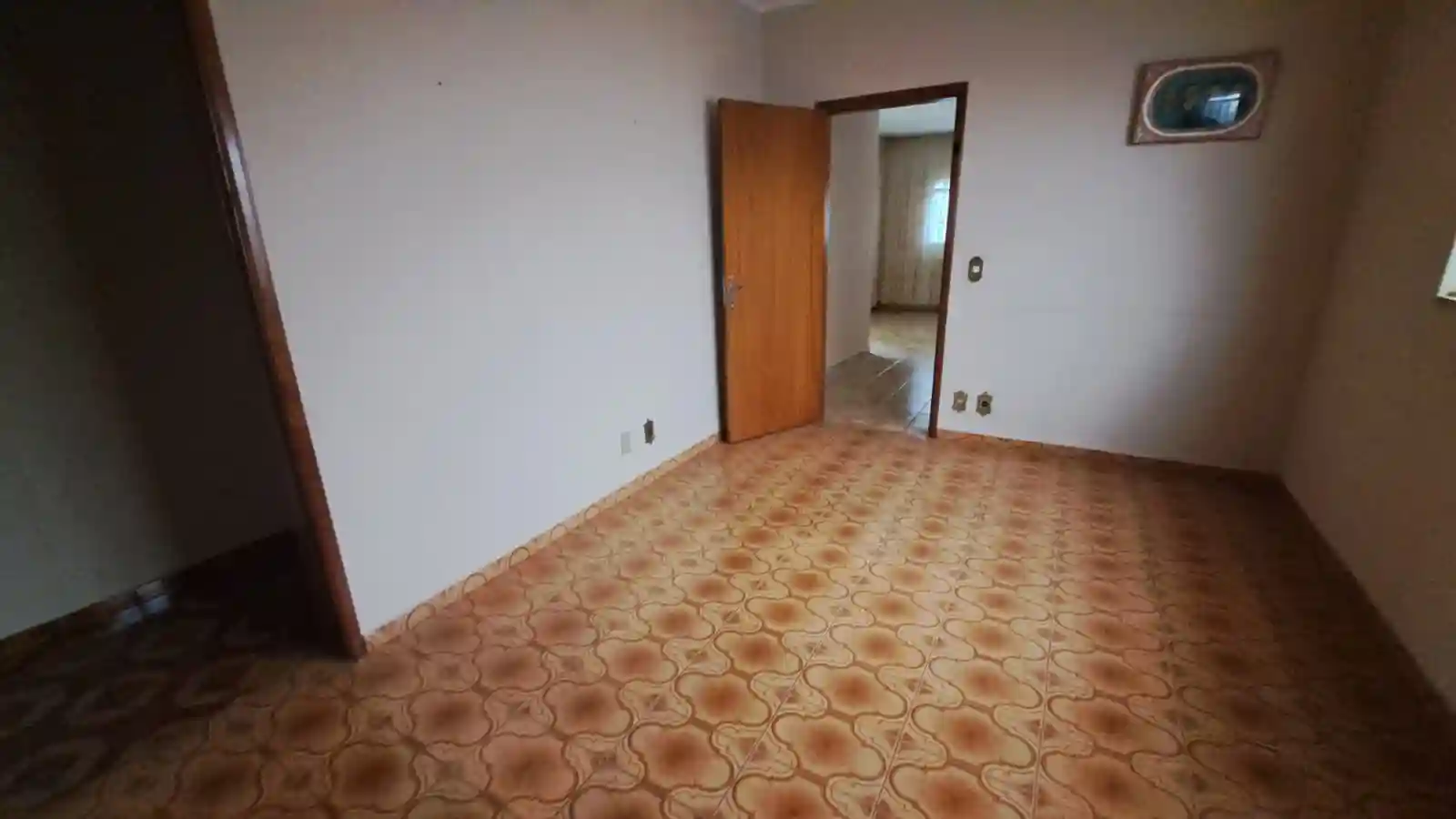 Casa com 3 quartos à venda, 372m² — foto 11 de 14