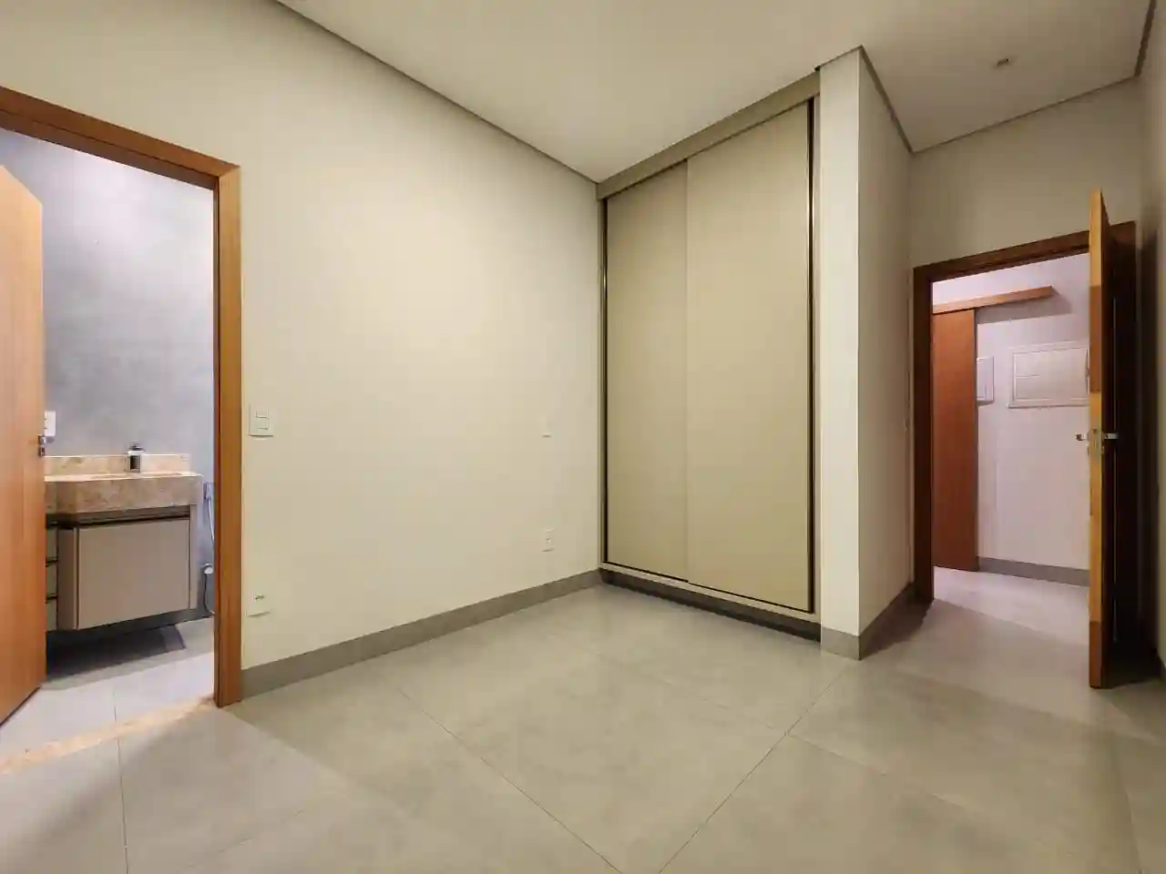 Casa de Condomínio com 3 quartos à venda, 200m² — foto 9 de 29
