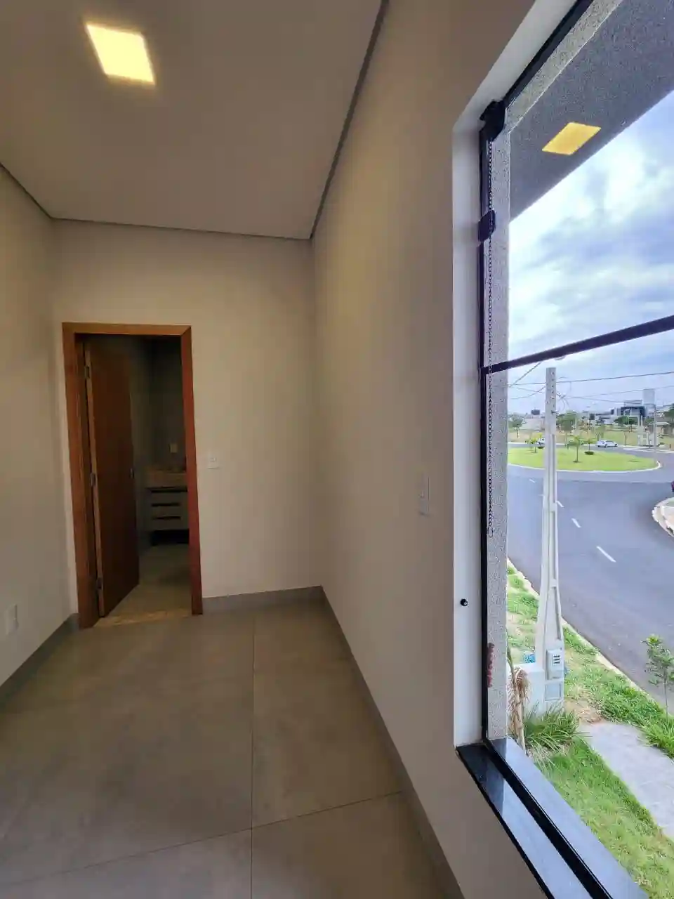 Casa de Condomínio com 3 quartos à venda, 200m² — foto 7 de 29