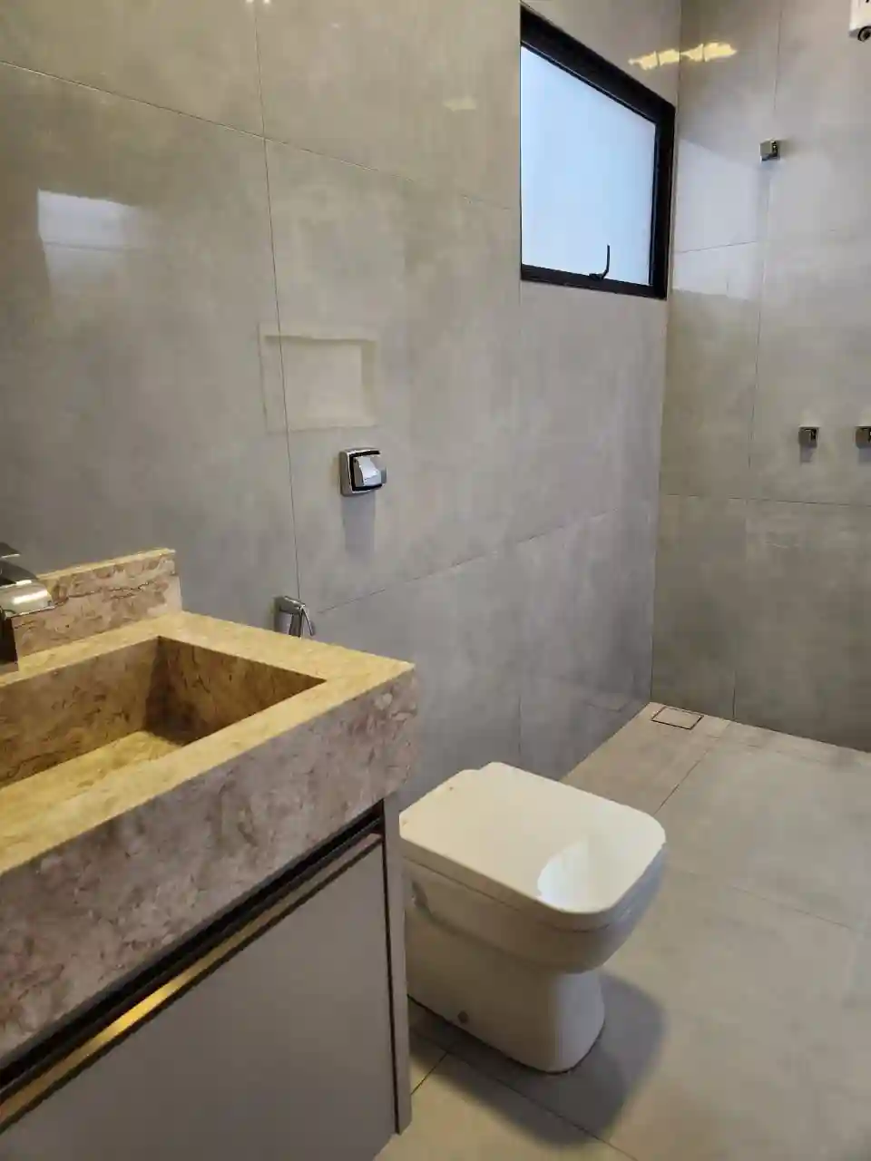 Casa de Condomínio com 3 quartos à venda, 200m² — foto 8 de 29