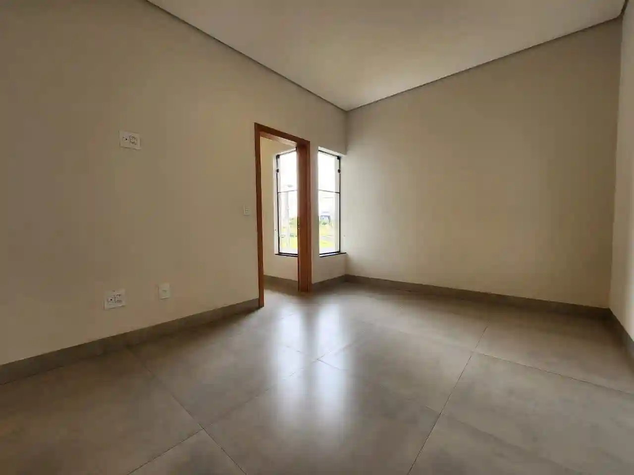 Casa de Condomínio com 3 quartos à venda, 200m² — foto 4 de 29