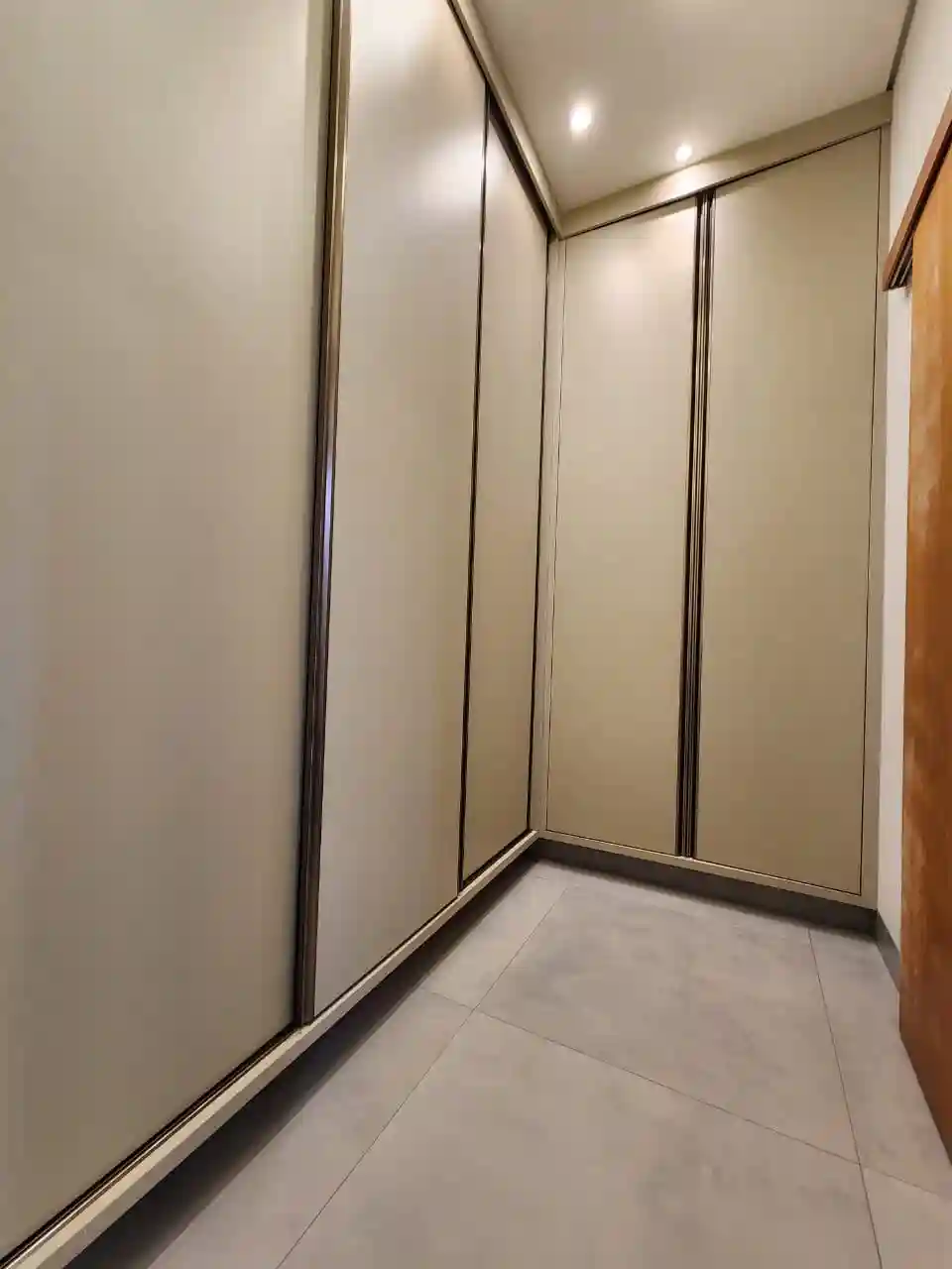 Casa de Condomínio com 3 quartos à venda, 200m² — foto 11 de 29