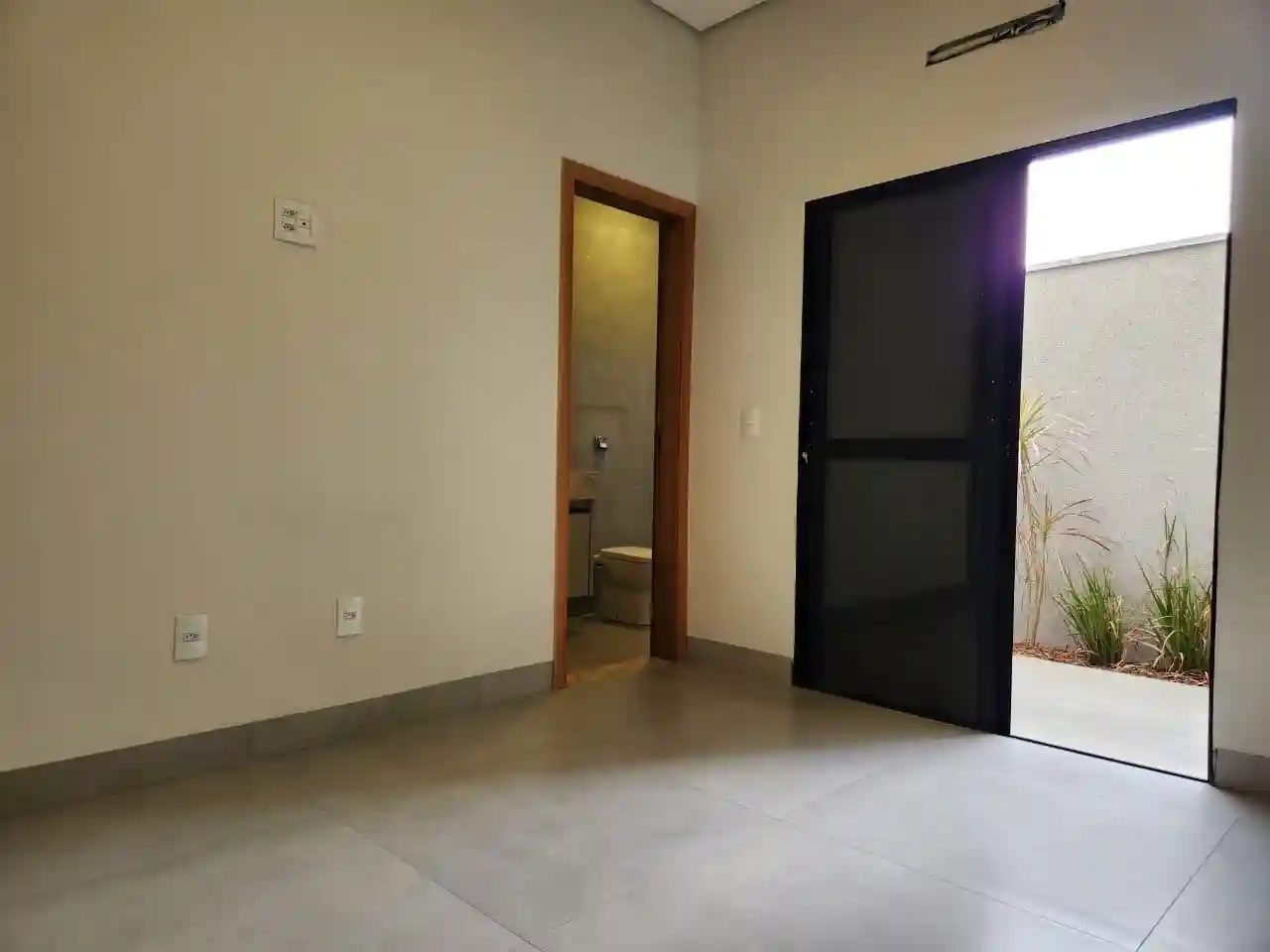 Casa de Condomínio com 3 quartos à venda, 200m² — foto 12 de 29