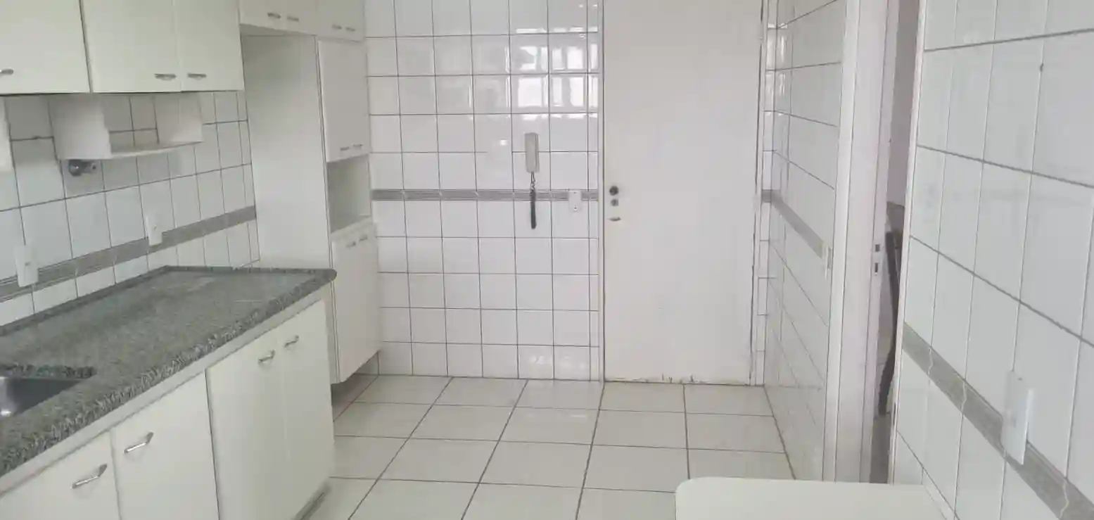Apartamento com 3 quartos à venda, 97m² — foto 16 de 17