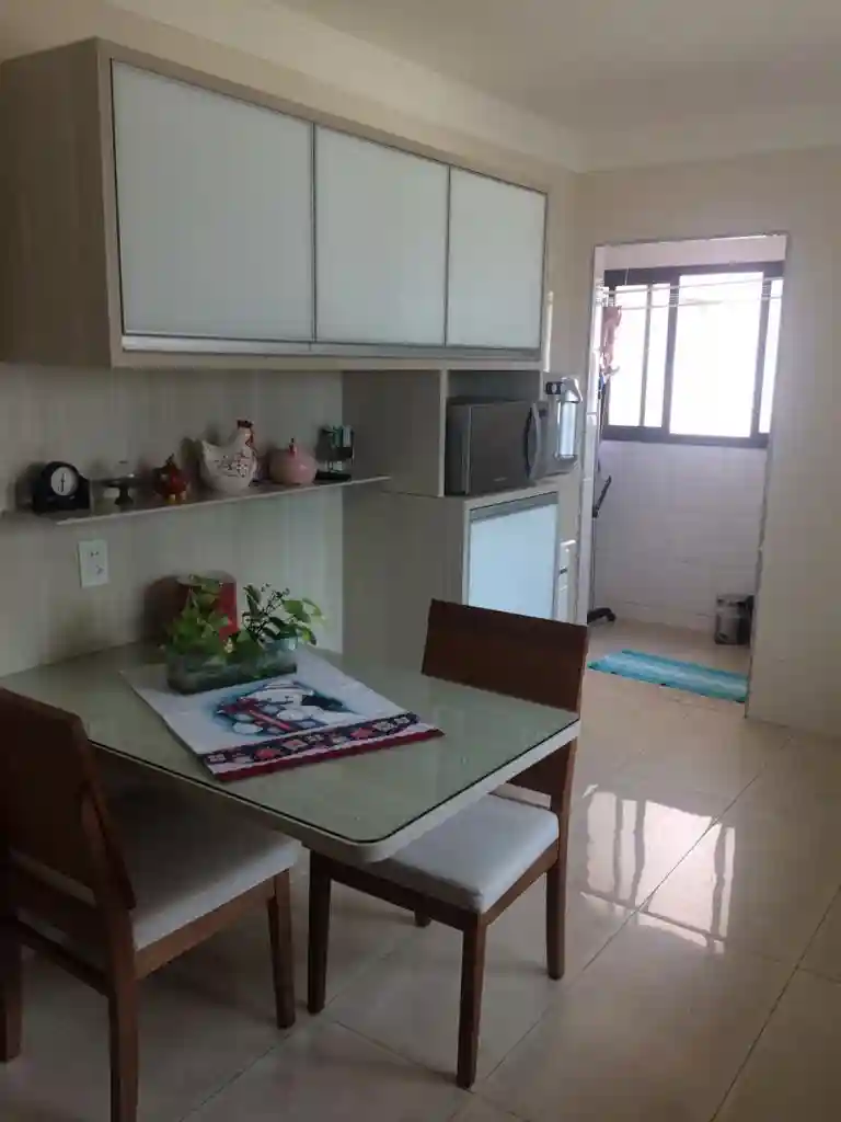 Apartamento com 3 quartos à venda, 130m² — foto 5 de 24