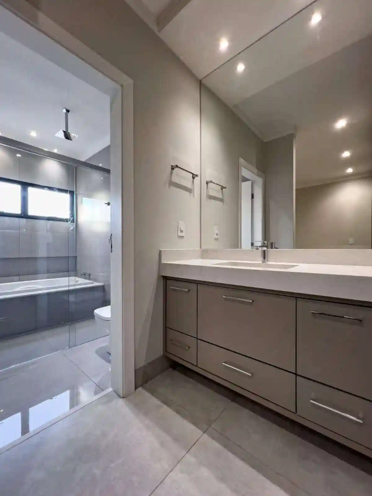 Casa de Condomínio com 3 quartos à venda, 150m² — foto 18 de 28