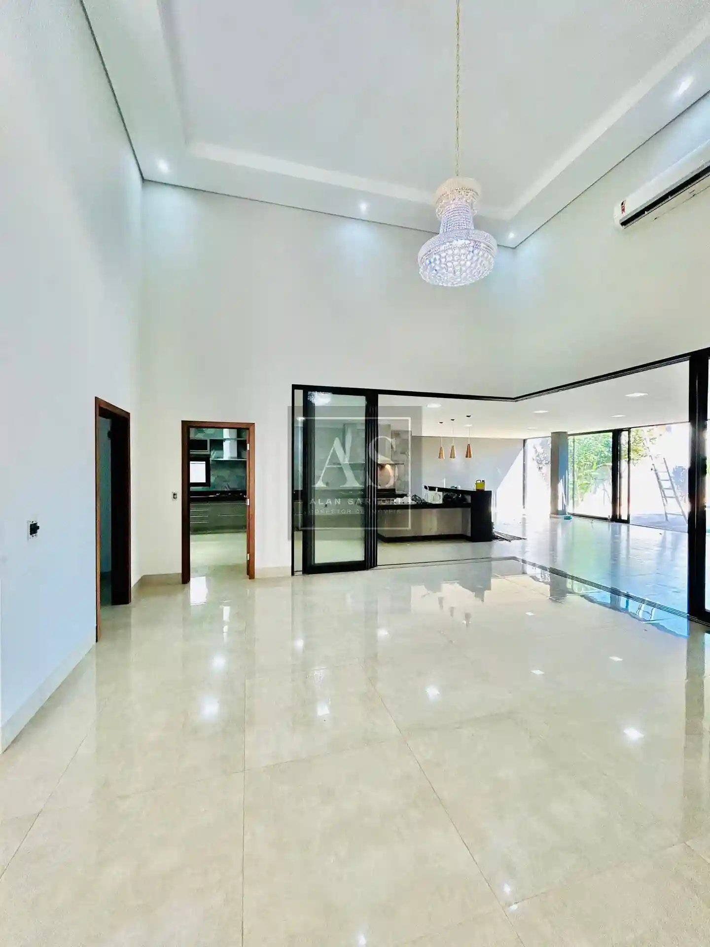 Casa de Condomínio com 4 quartos à venda, 410m² — foto 8 de 35
