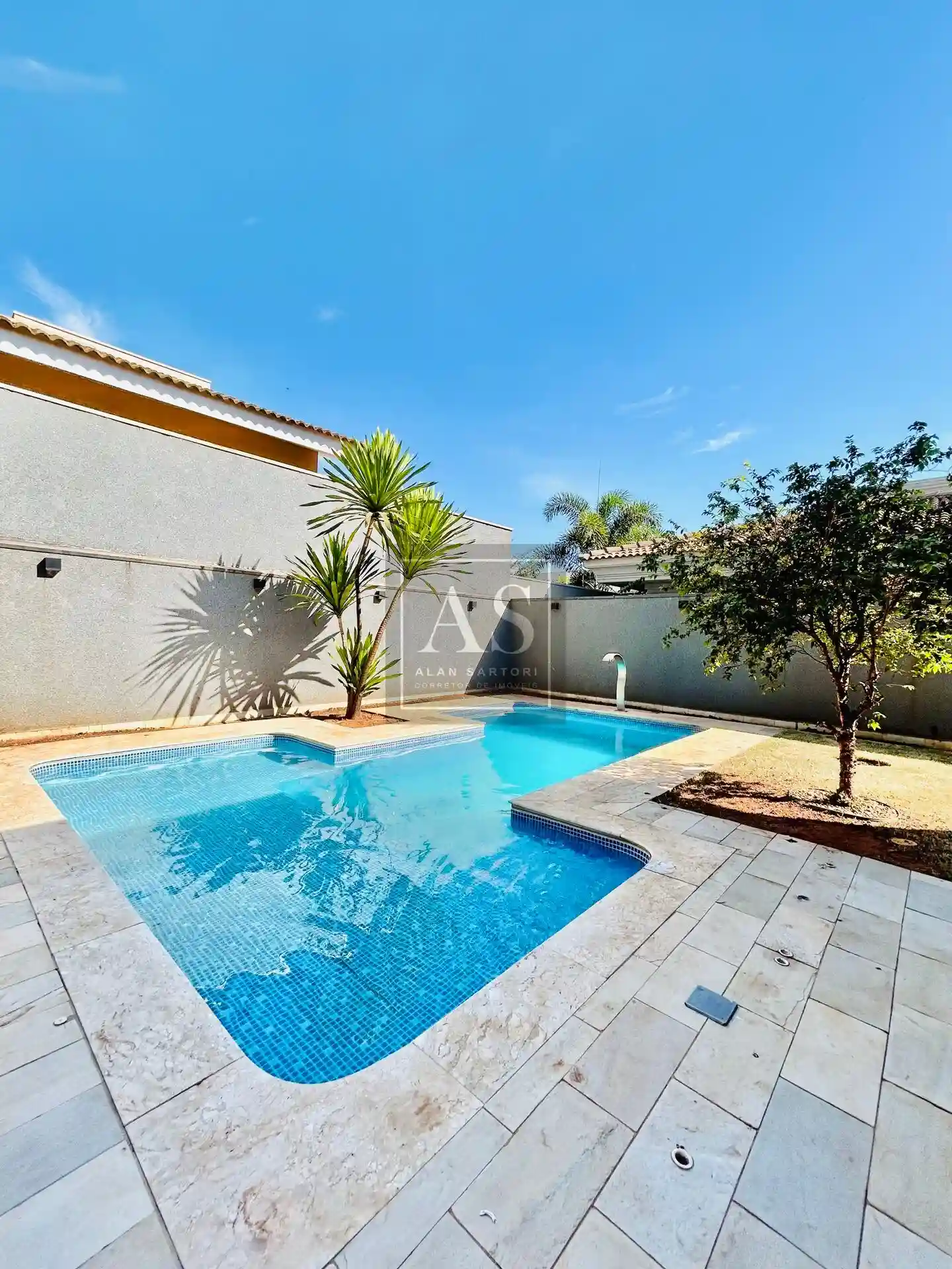 Casa de Condomínio com 4 quartos à venda, 410m² — foto 19 de 35