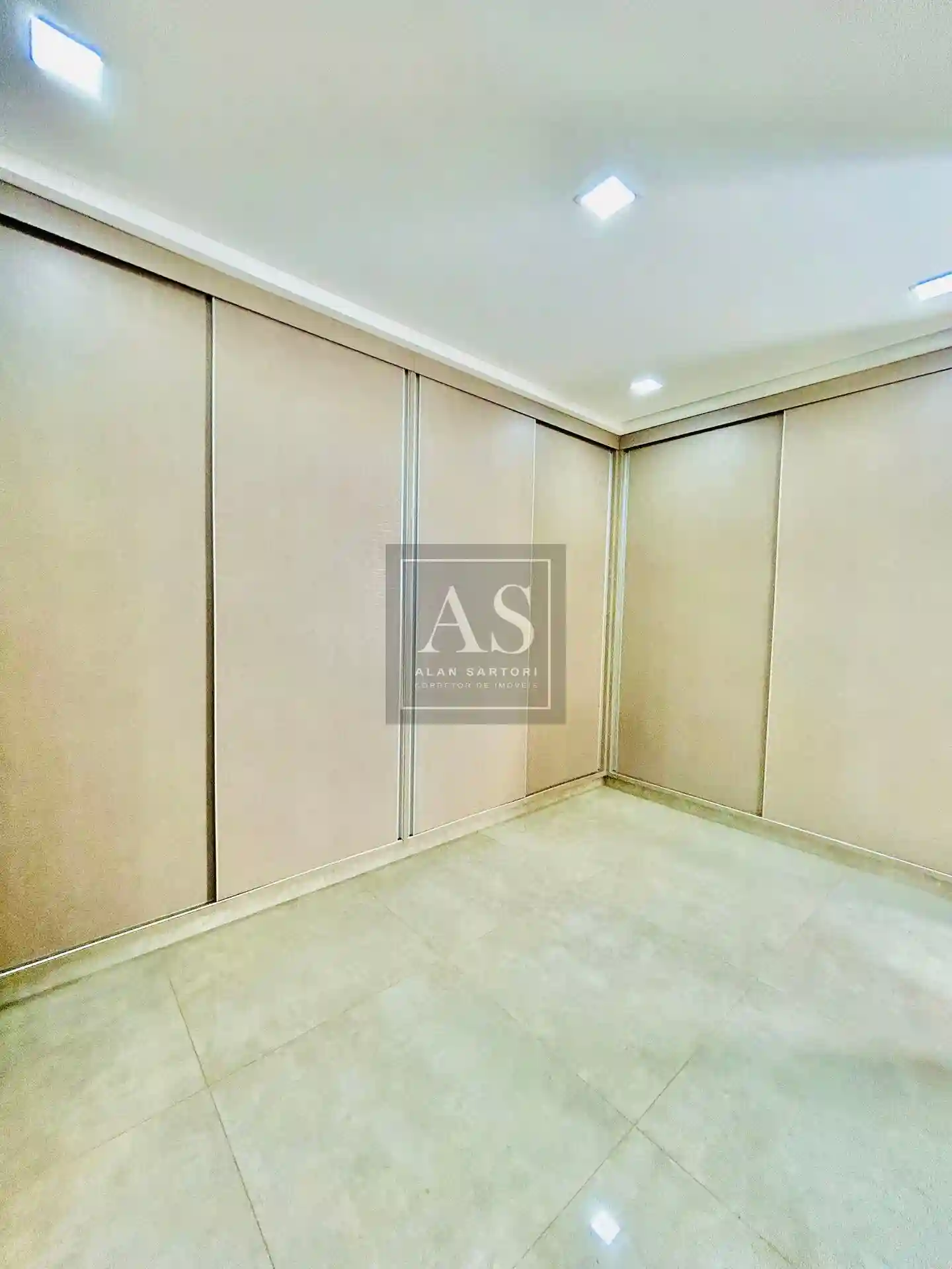 Casa de Condomínio com 4 quartos à venda, 410m² — foto 27 de 35