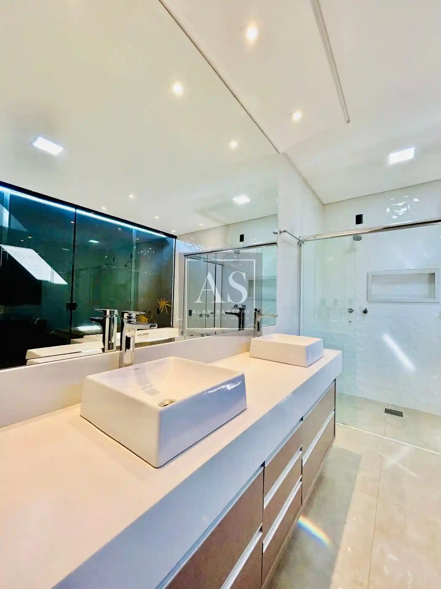 Casa de Condomínio com 4 quartos à venda, 410m² — foto 33 de 35