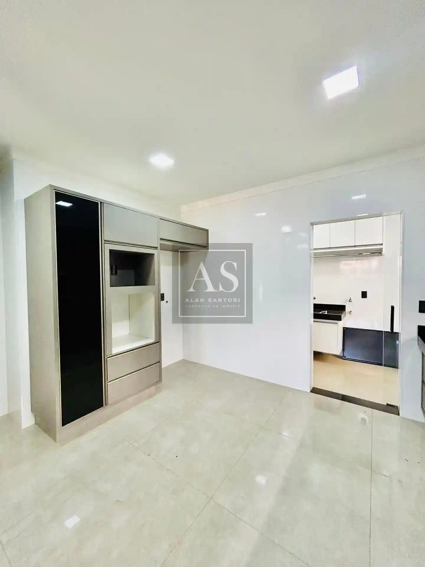 Casa de Condomínio com 4 quartos à venda, 410m² — foto 15 de 35