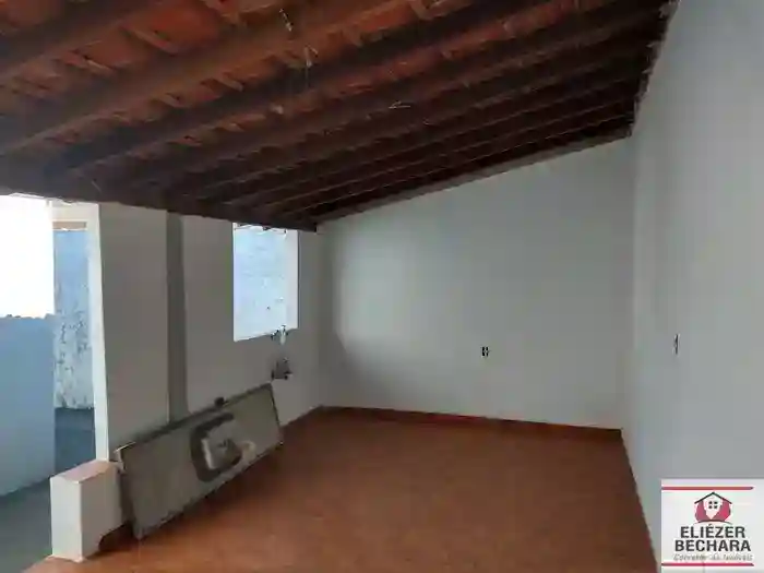 Casa com 3 quartos à venda, 120m² — foto 33 de 38