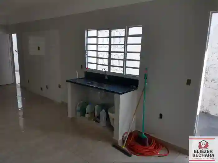Casa com 3 quartos à venda, 120m² — foto 8 de 38