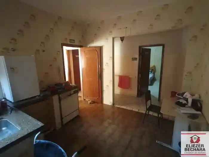 Casa com 4 quartos à venda, 210m² — foto 15 de 17