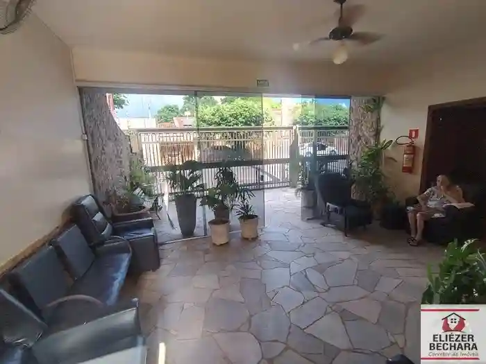 Casa com 4 quartos à venda, 210m² — foto 17 de 17