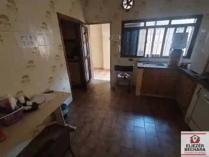 Casa com 4 quartos à venda, 210m² — foto 8 de 17