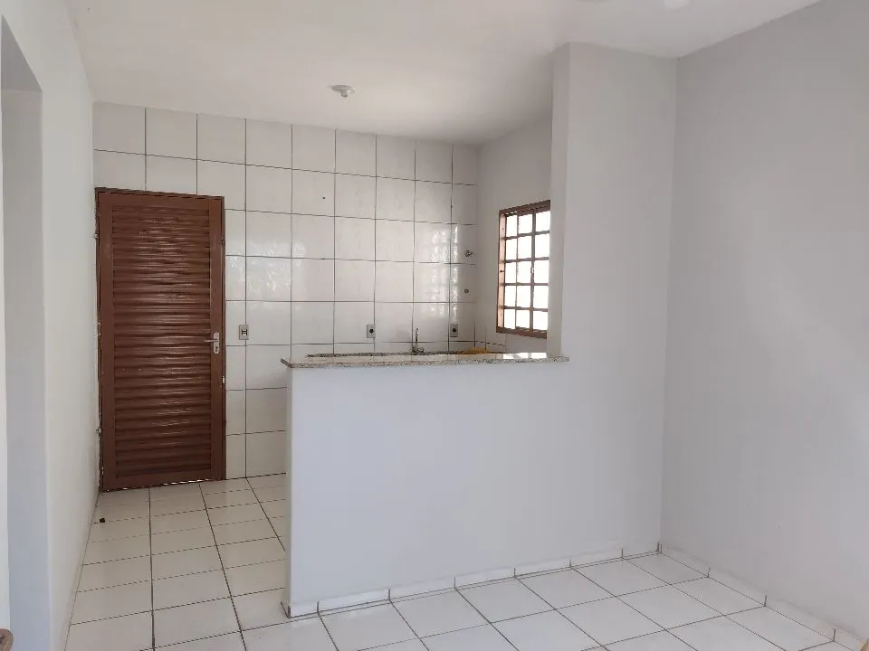 Casa à venda — foto 4 de 12