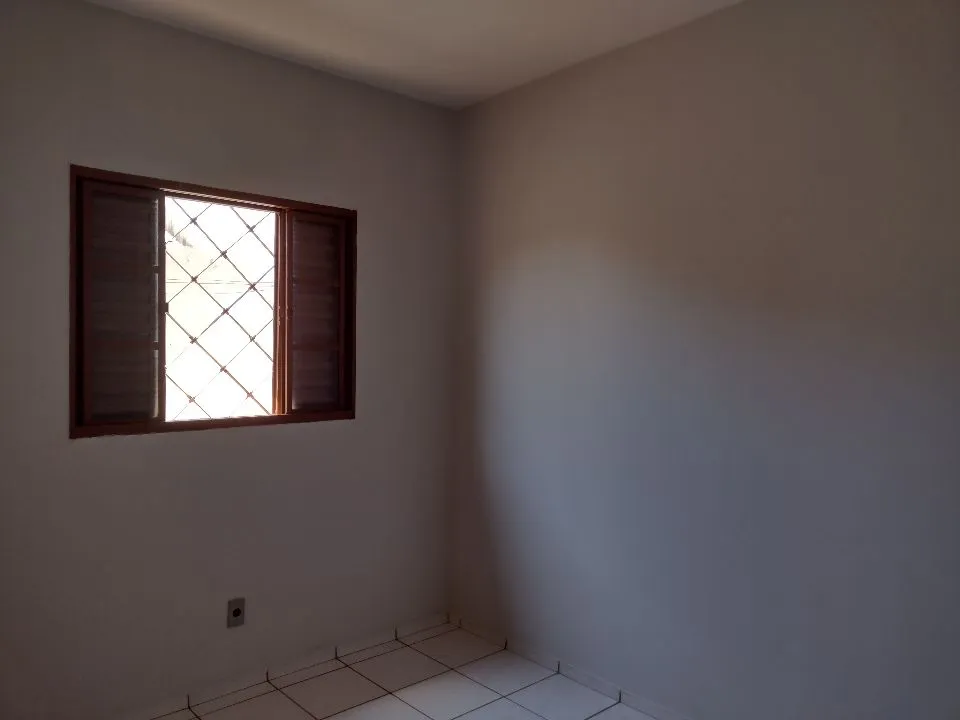 Casa à venda — foto 7 de 12