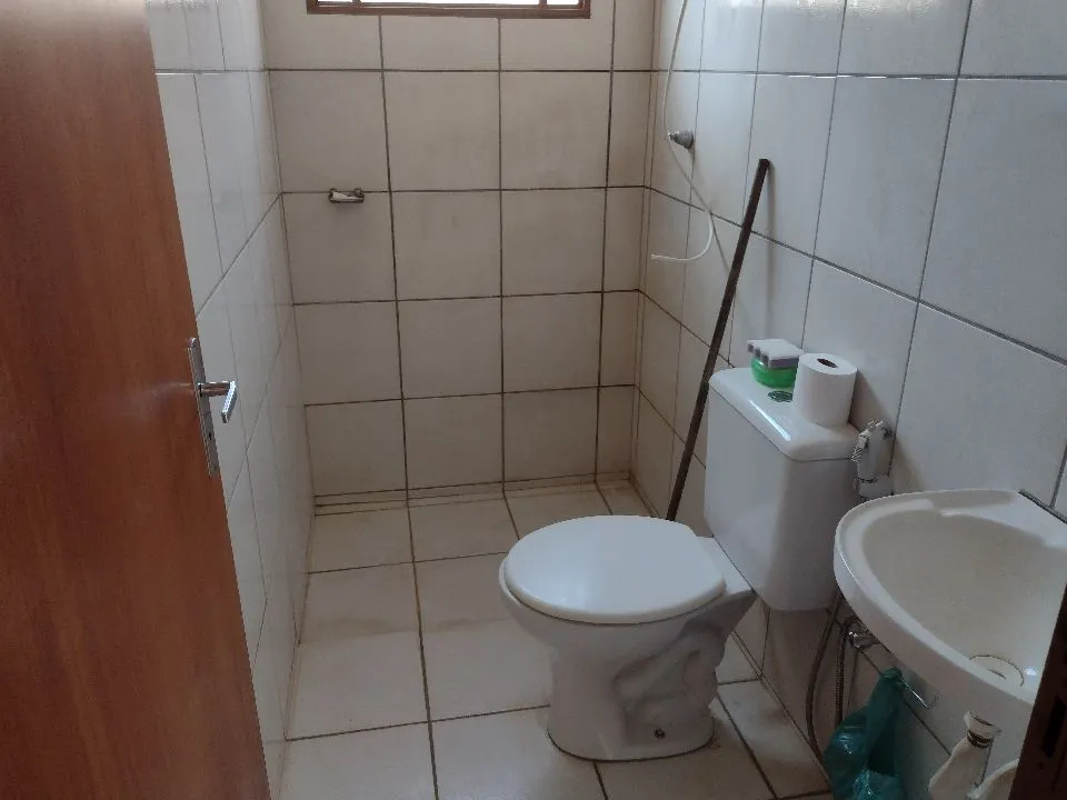 Casa à venda — foto 8 de 12