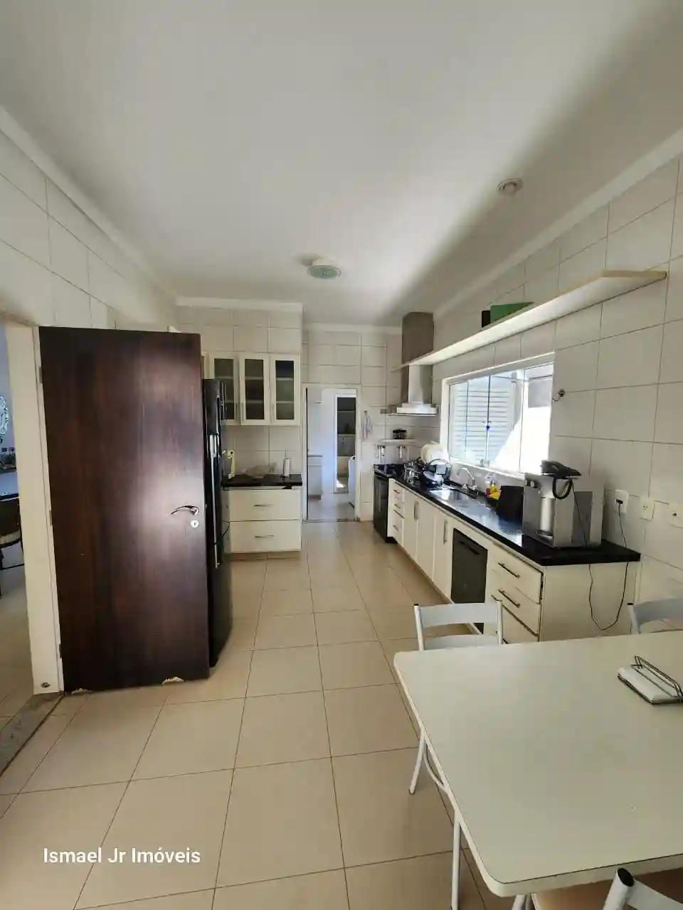 Casa de Condomínio com 3 quartos à venda, 420m² — foto 8 de 52