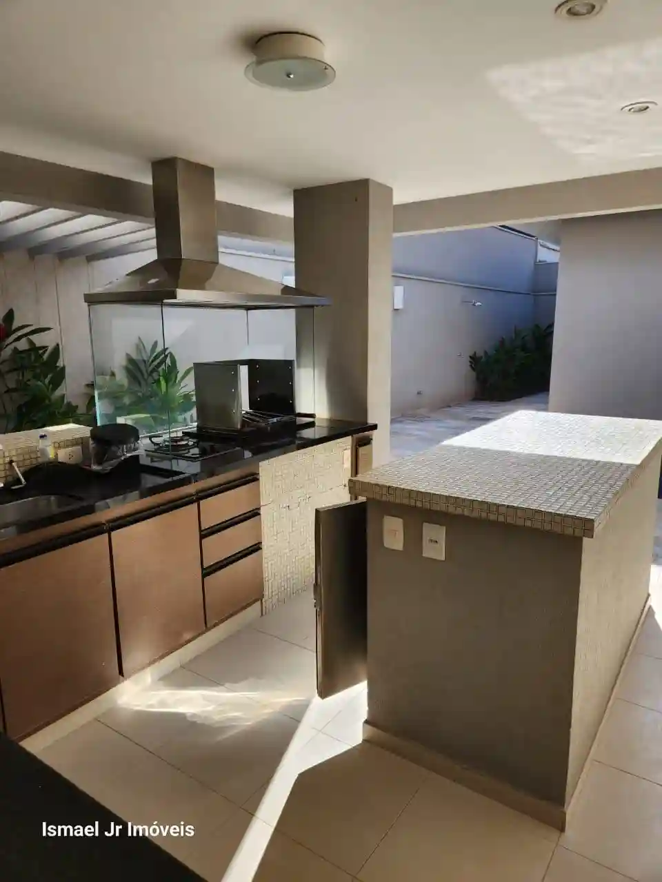 Casa de Condomínio com 3 quartos à venda, 420m² — foto 2 de 52