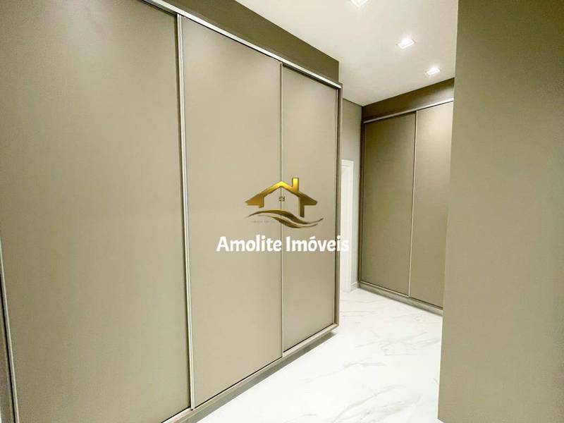 Casa de Condomínio com 3 quartos à venda, 250m² — foto 24 de 29