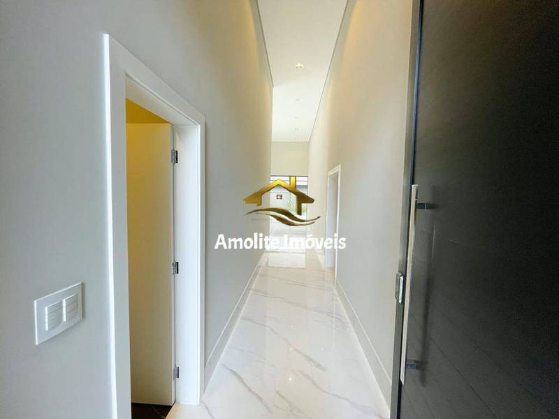 Casa de Condomínio com 3 quartos à venda, 250m² — foto 10 de 29