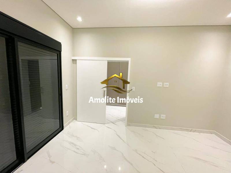 Casa de Condomínio com 3 quartos à venda, 250m² — foto 28 de 29
