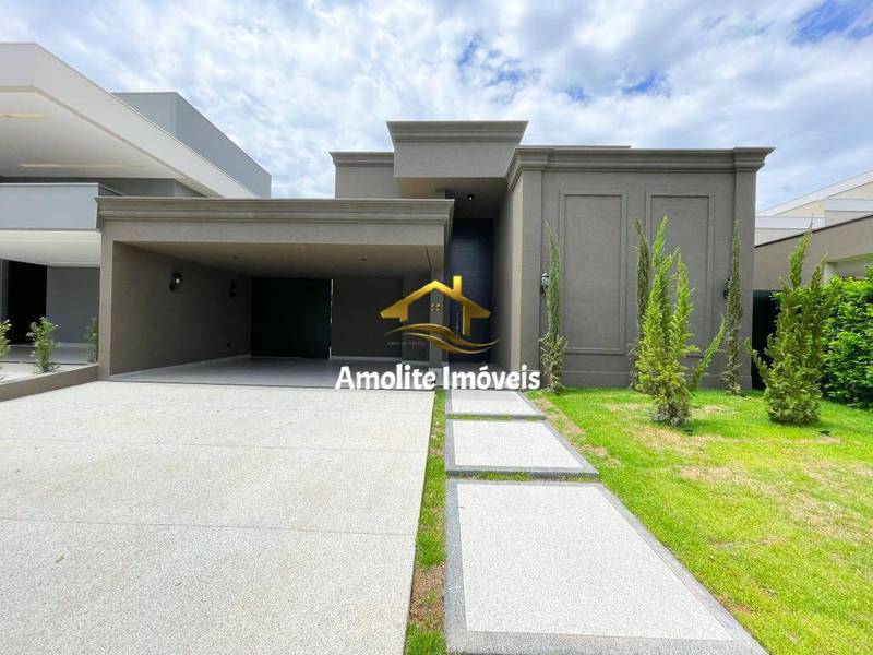 Casa de Condomínio com 3 quartos à venda, 250m² — foto 2 de 29