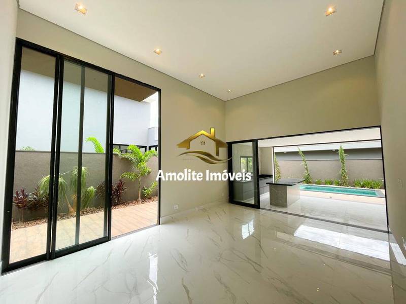 Casa de Condomínio com 3 quartos à venda, 250m² — foto 5 de 29