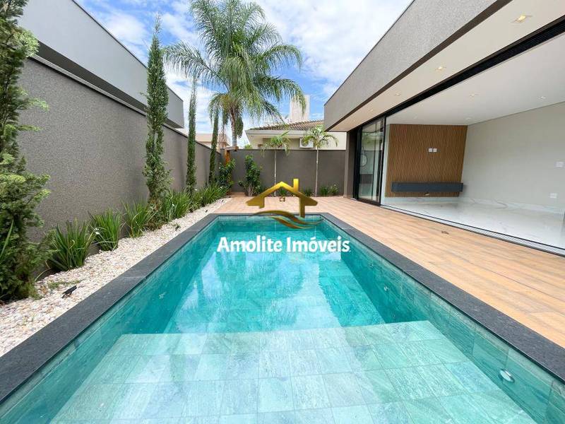 Casa de Condomínio com 3 quartos à venda, 250m² — foto 15 de 29