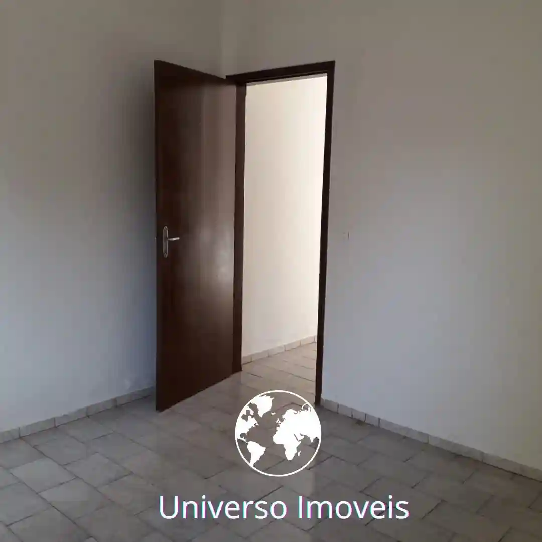 Casa com 4 quartos à venda, 300m² — foto 17 de 29
