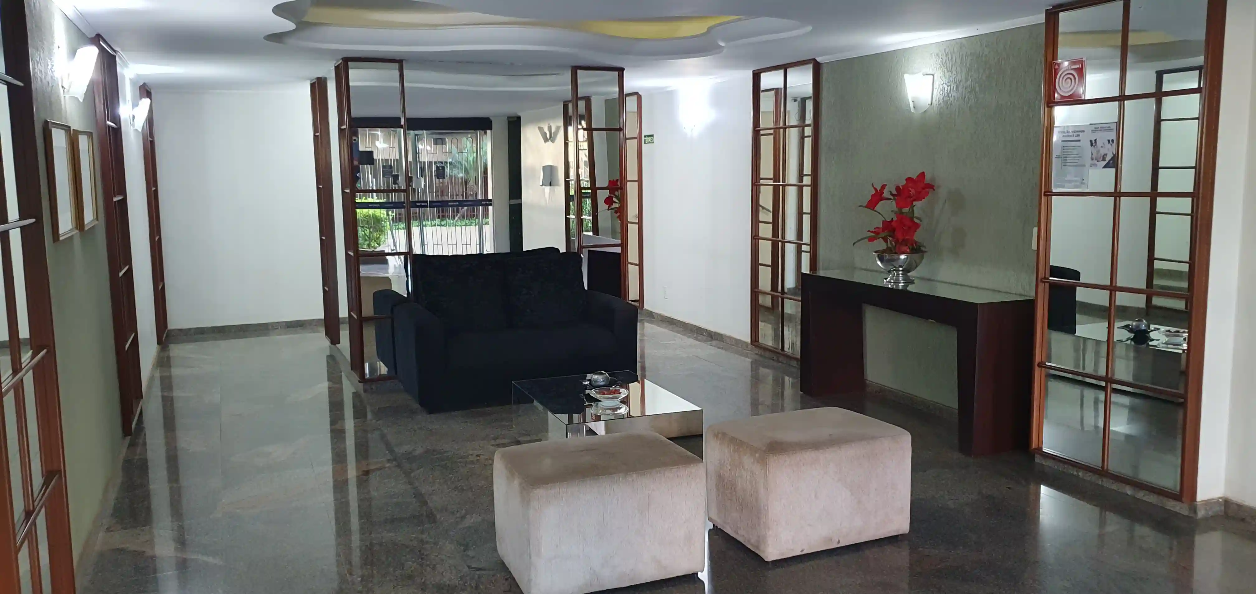 Apartamento com 4 quartos à venda, 213m² — foto 1 de 15