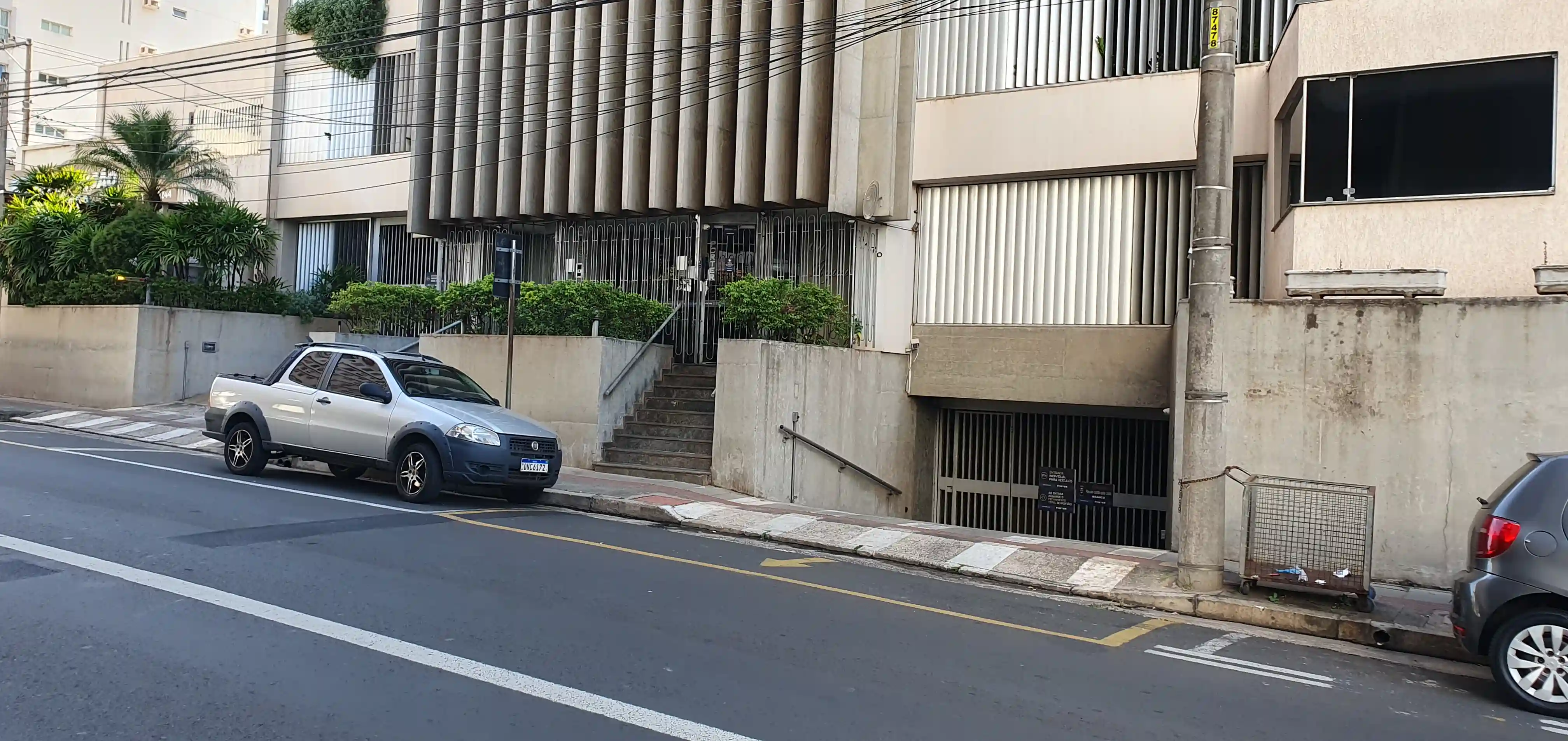 Apartamento com 4 quartos à venda, 213m² — foto 2 de 15