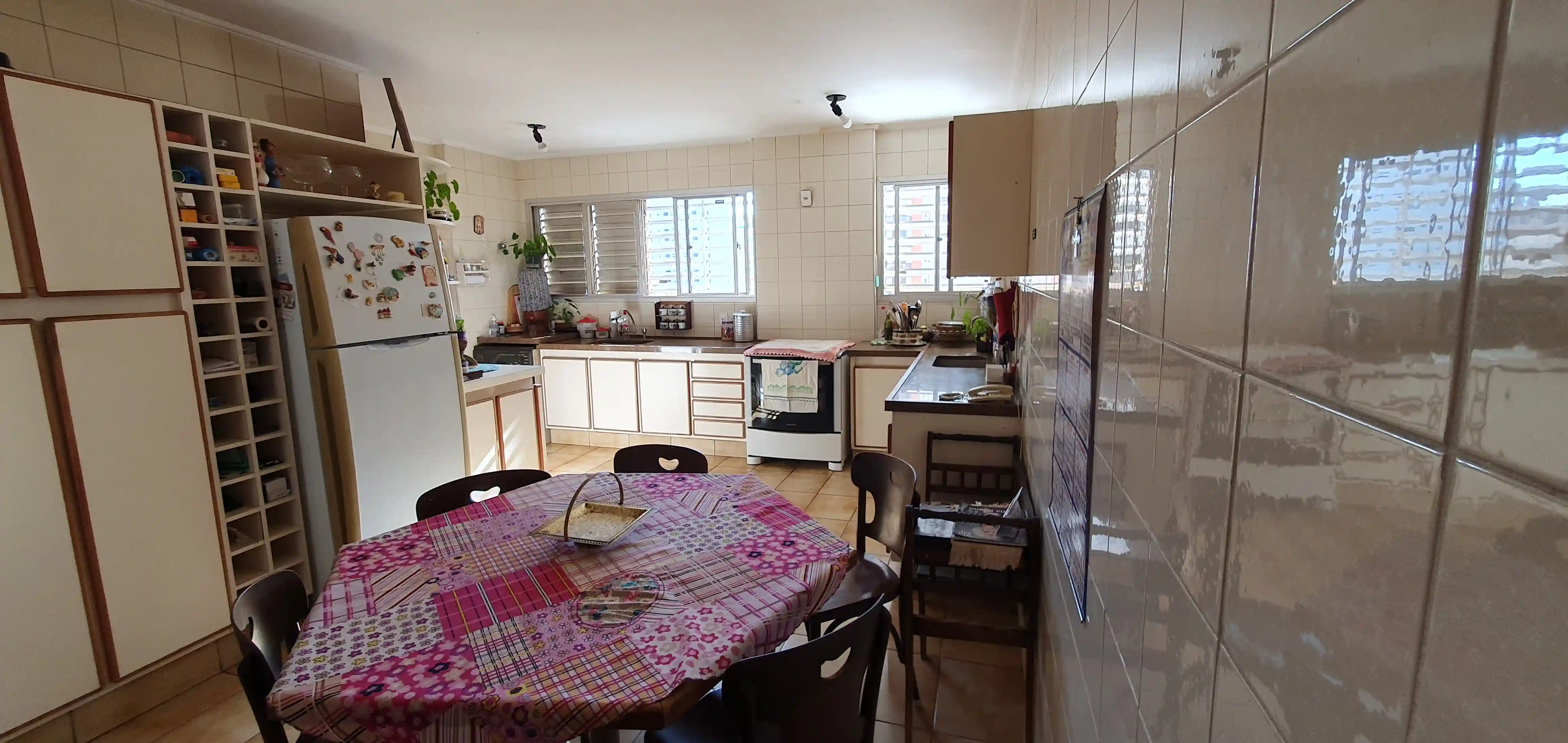 Apartamento com 4 quartos à venda, 213m² — foto 14 de 15