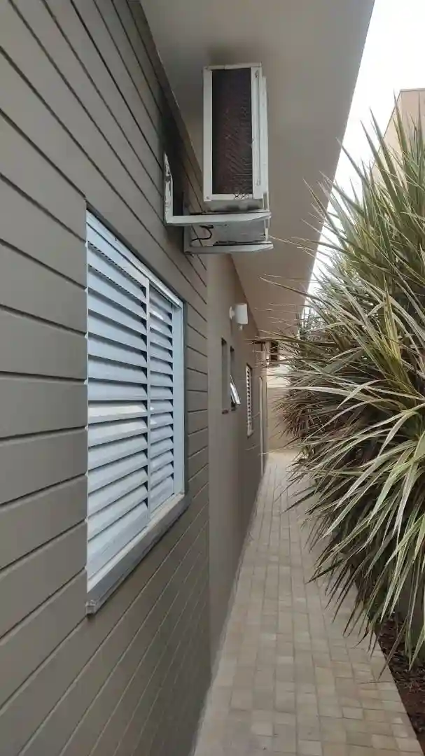 Casa de Condomínio com 3 quartos à venda, 400m² — foto 3 de 9
