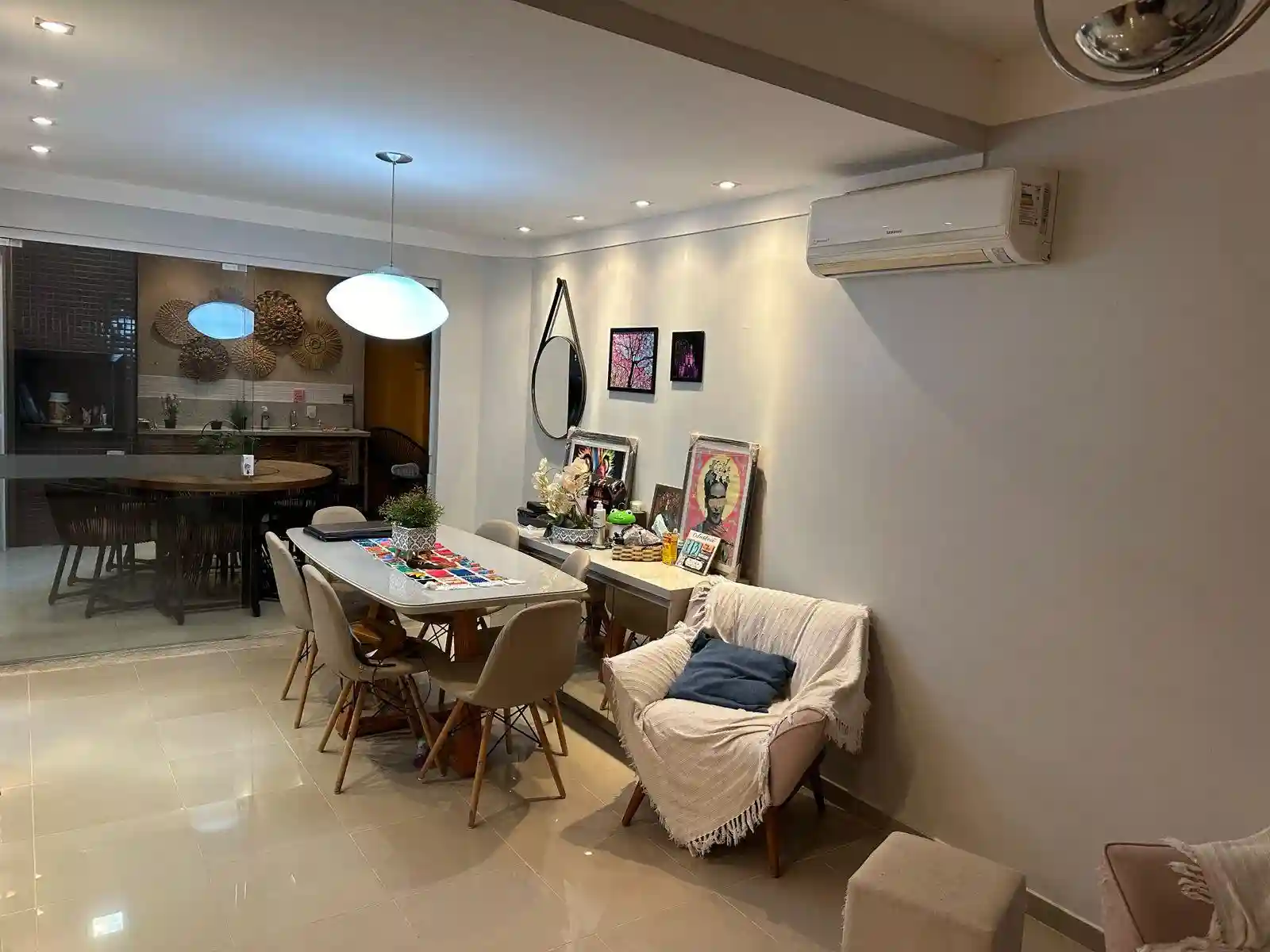 Casa de Condomínio com 3 quartos à venda, 212m² — foto 3 de 15