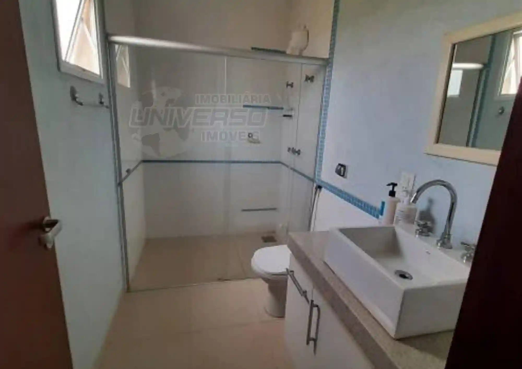 Casa de Condomínio com 3 quartos à venda, 340m² — foto 10 de 12